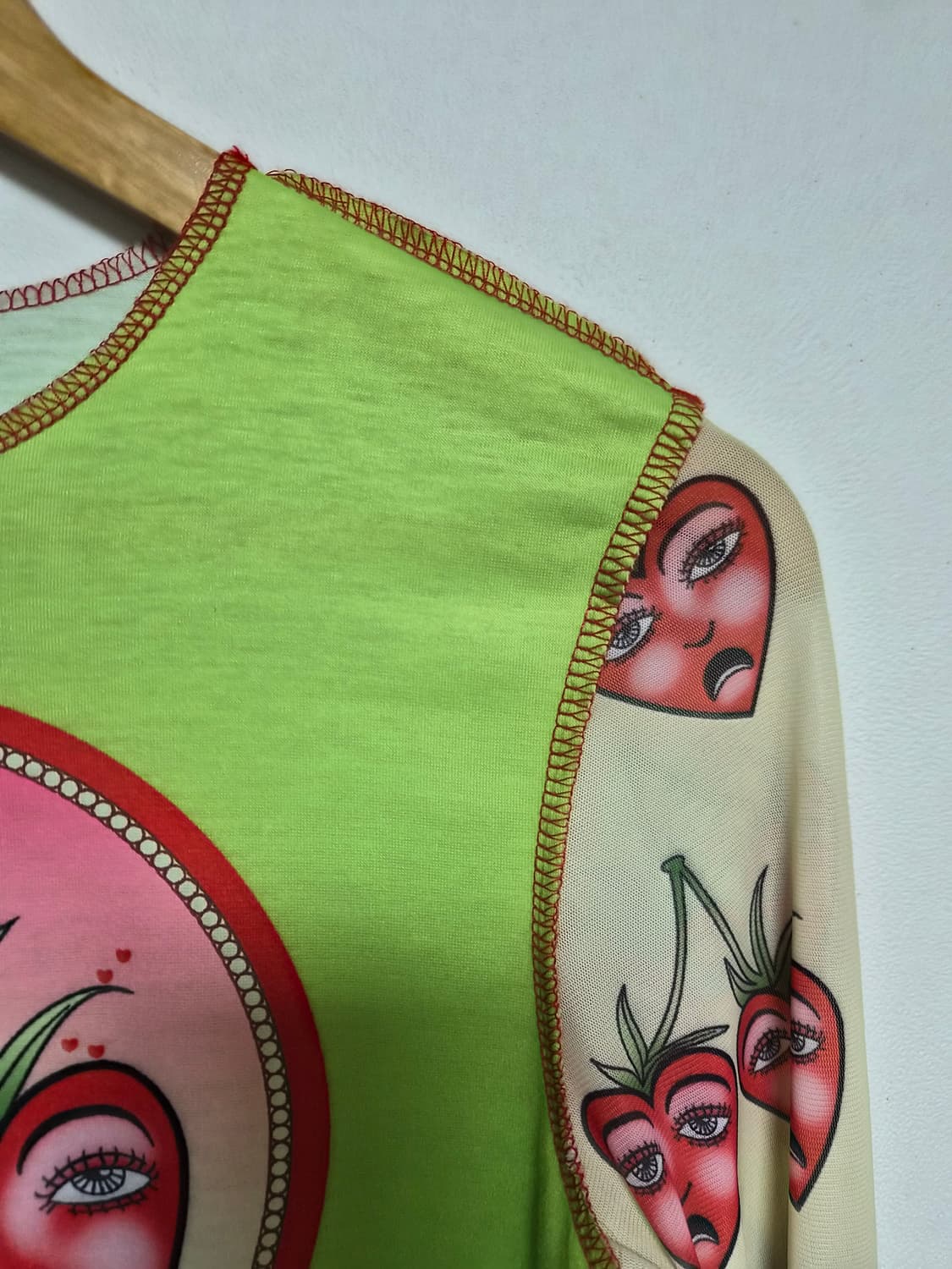 일본빈티지 키치 프린팅 Y2k 티셔츠 M 사이즈 - T14 상품이미지3