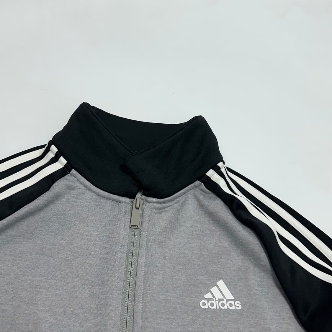 아디다스 블랙 그레이 스포티 져지 트랙탑 집업 자켓 상품이미지4