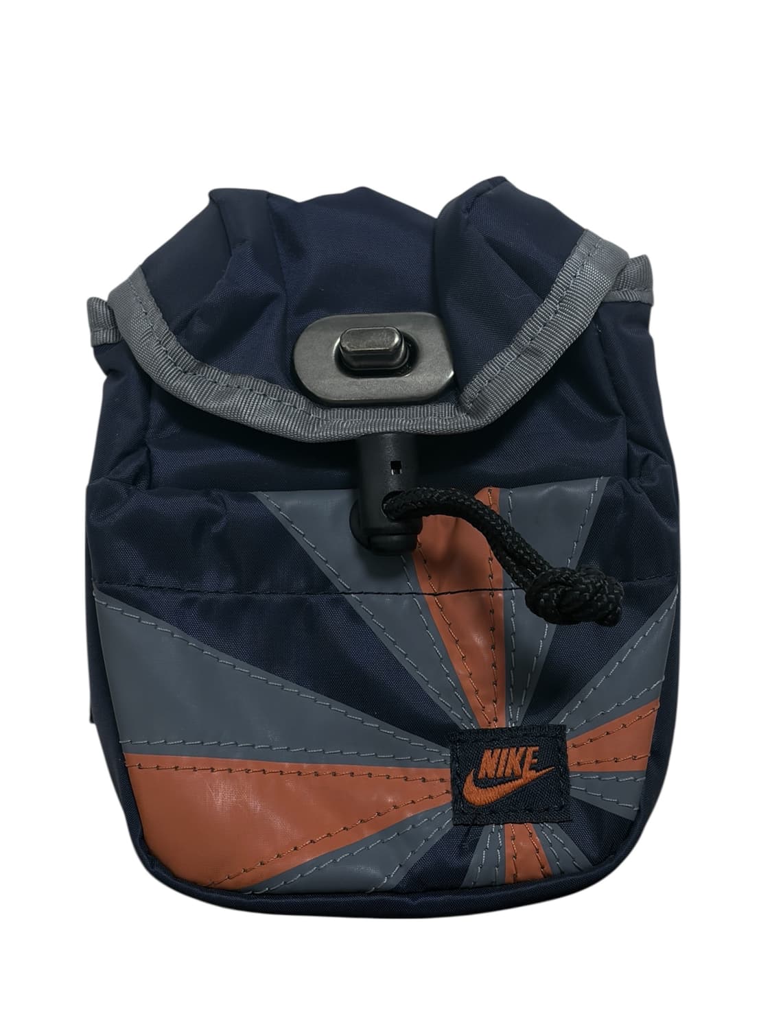 나이키 초크백 상품이미지1