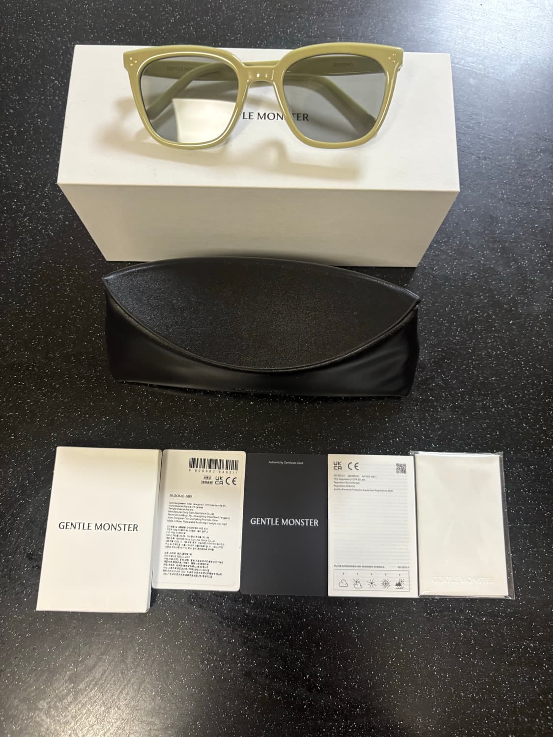 젠틀몬스터 25년 신상 블루모 GR9 상품이미지4