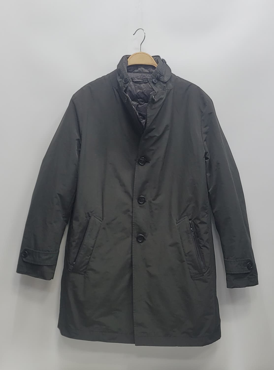 헤지스 J.J.ONE 콜라보 구스 다운 패딩 코트 / 남 105
 상품이미지1