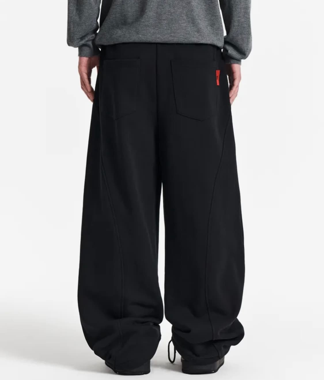 기철 와이드 스웨트 팬츠 블랙 상품이미지3