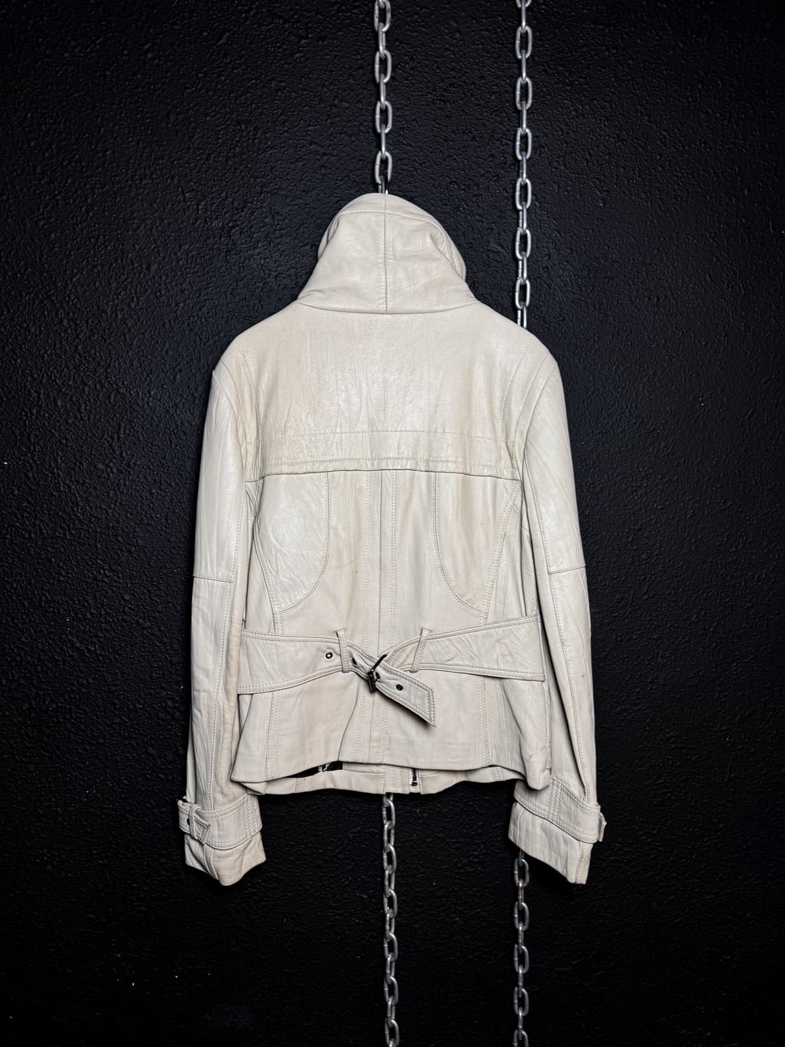 Ivory high-neck leather jacket  상품이미지7