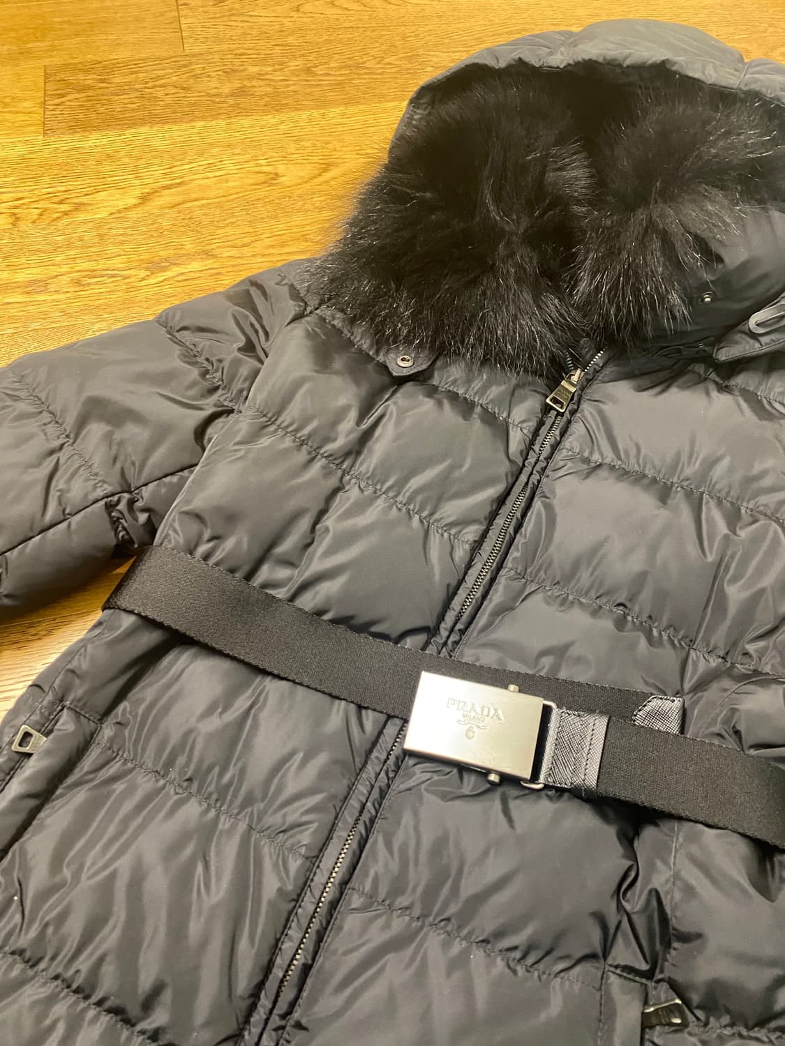 프라다패딩 상품이미지1