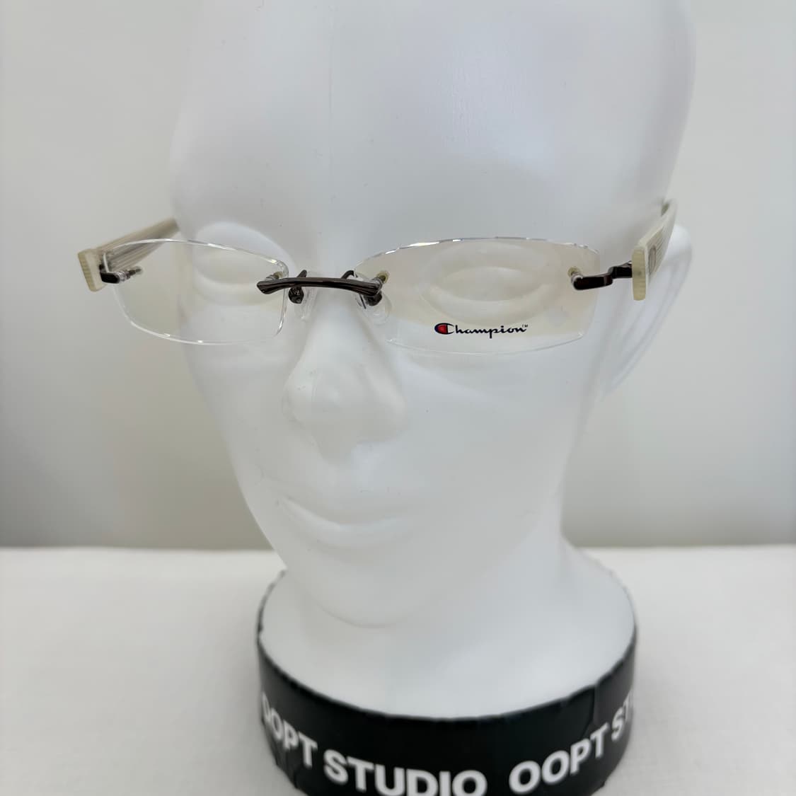 CHAMPION 챔피온 스퀘어 빈티지 무테 상품이미지5