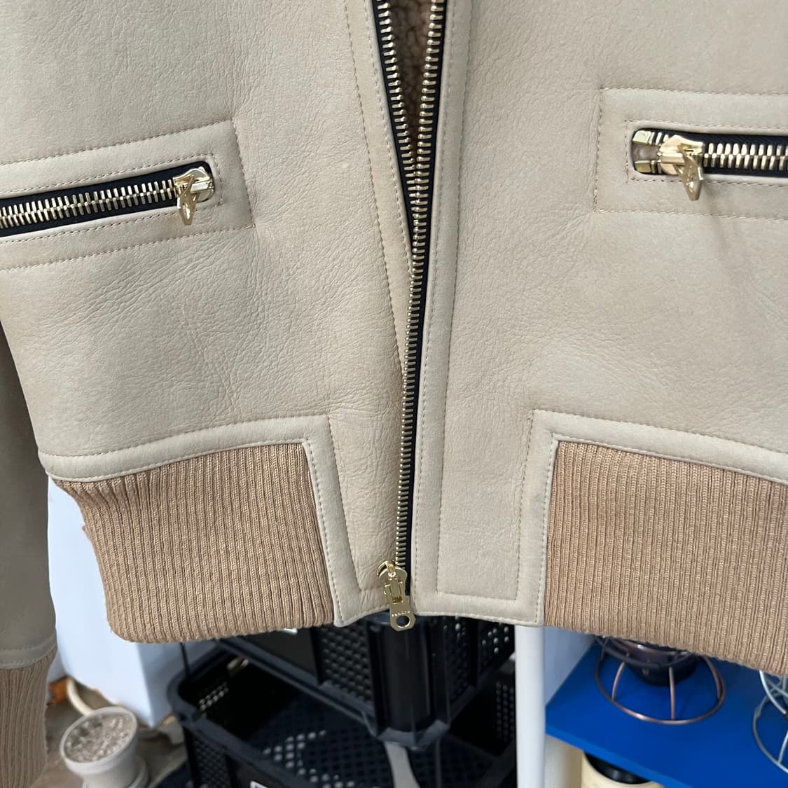 산드로 우먼 리얼 레더 무스탕 2 상품이미지3