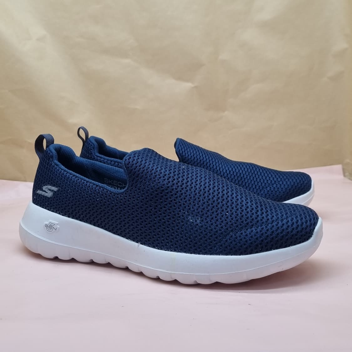 스케쳐스 고워크 워킹화 250 상품이미지1