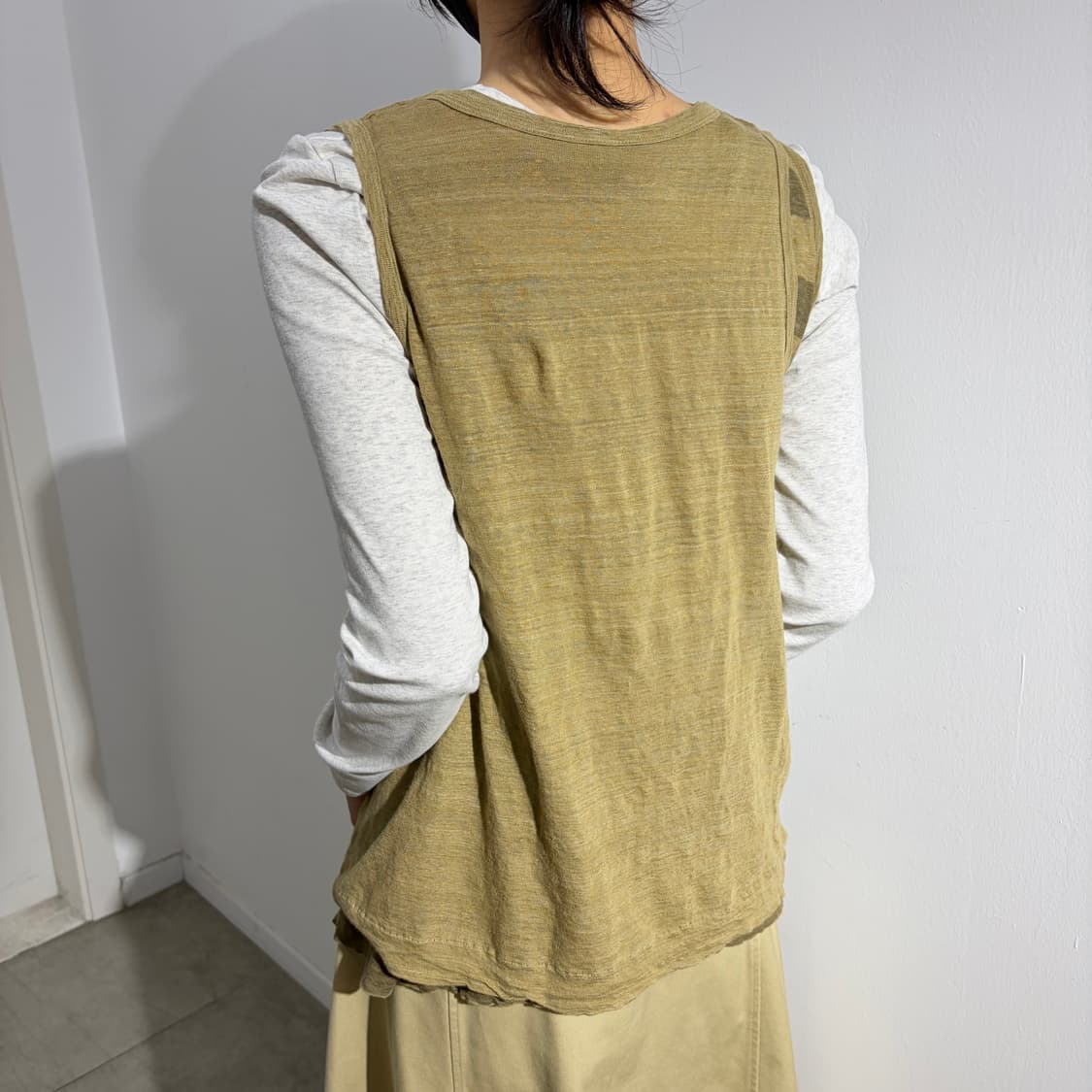 vlas blomme 린넨 레이어드 슬리브리스 민소매 상품이미지3