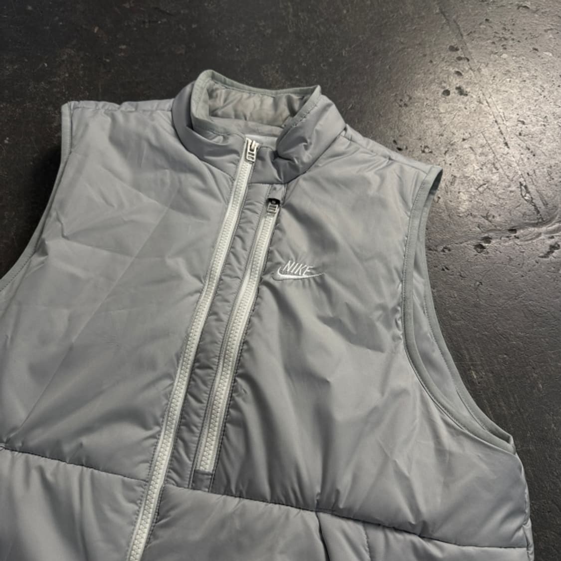 95 나이키 써마핏 패딩조끼 상품이미지2