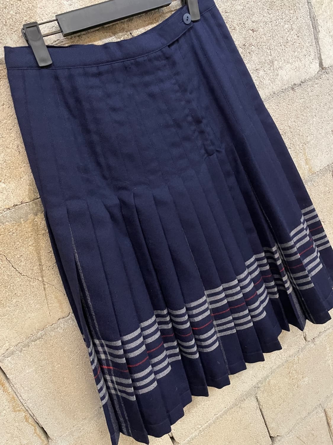 버버리 네이비 노바 체크 리버시블 스커트  상품이미지3
