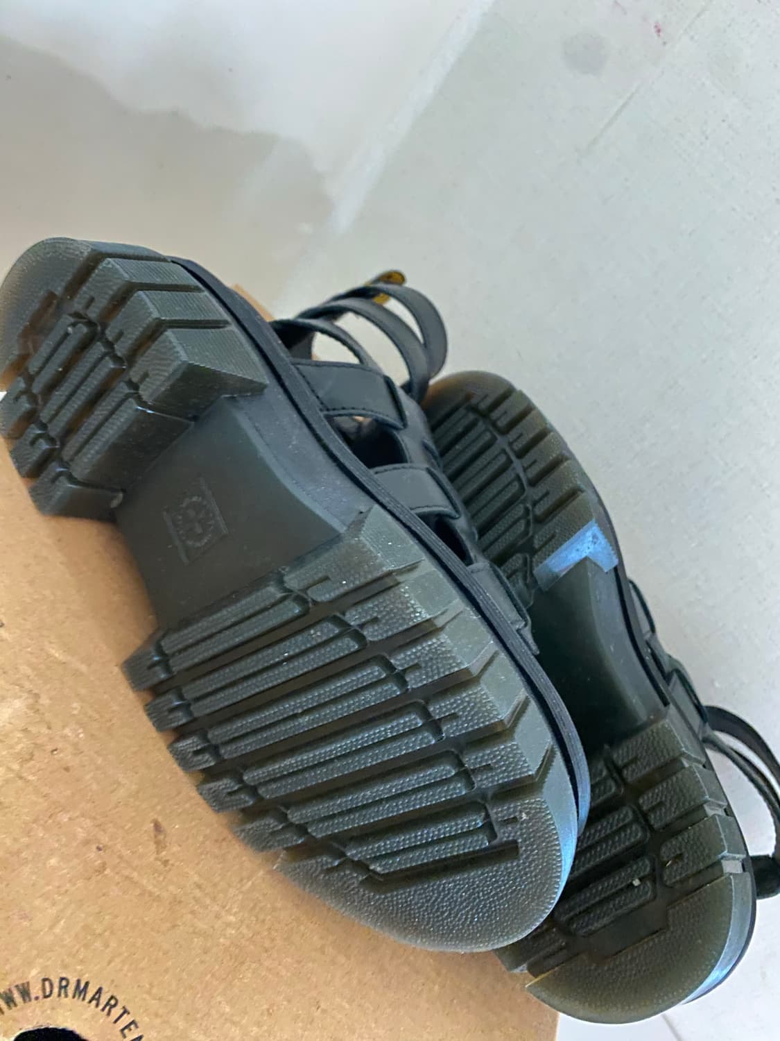 닥터마틴 리키 글래디에이터 나파 럭스 (225~230) 상품이미지6