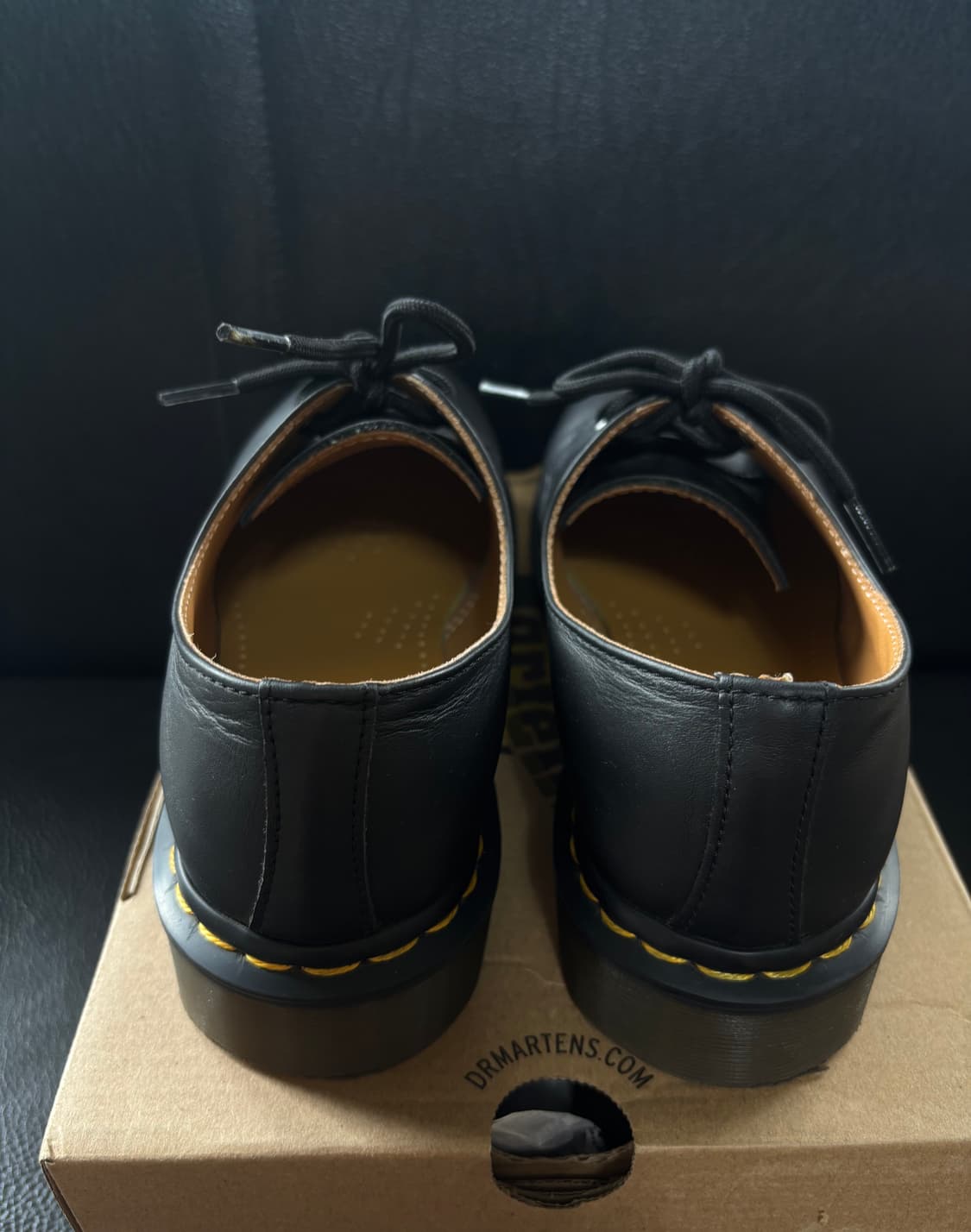 닥터마틴 1461 3홀 블랙 나파 240 상품이미지4