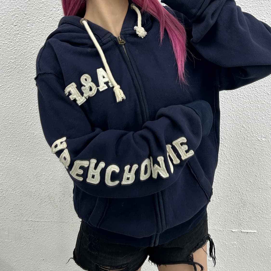 아베크롬비 사이드로고 네이비 후드집업 L 상품이미지1