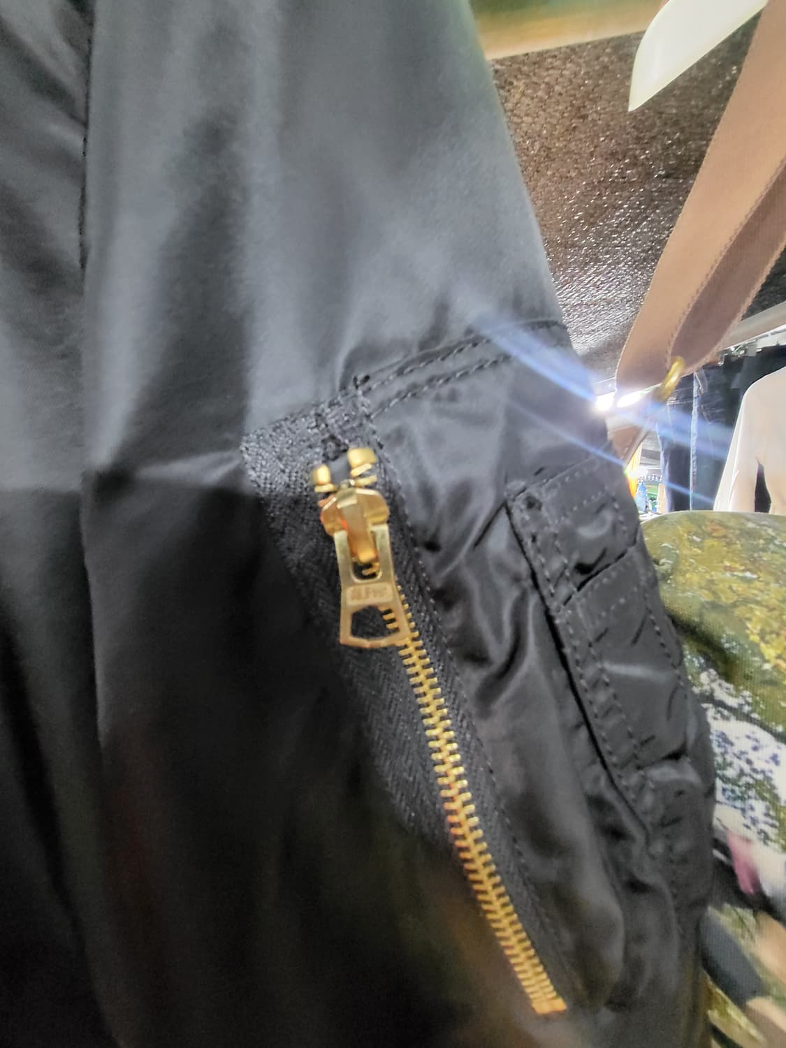 알파인더스트리 ma-1 항공 점퍼 상품이미지3