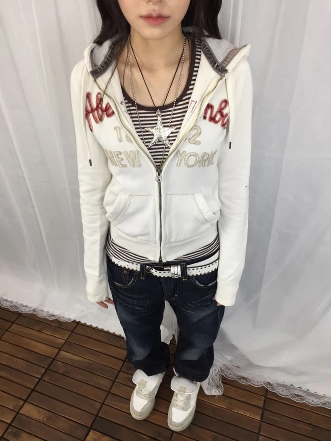 00s Abercrombie NYC Zip Hoodie 상품이미지2