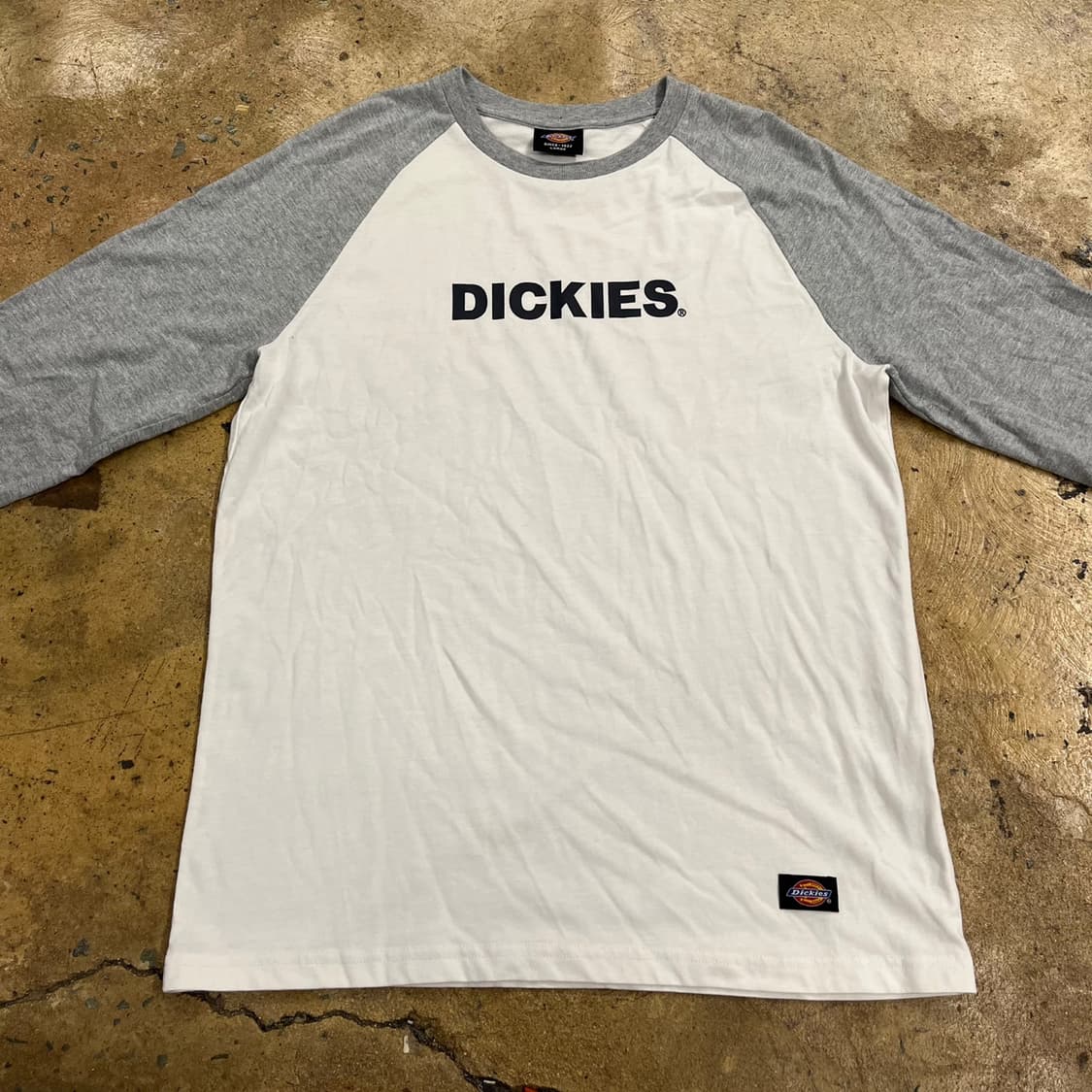 디키즈 나그랑 그레이 화이트 긴팔 롱슬리브리스 상품이미지3