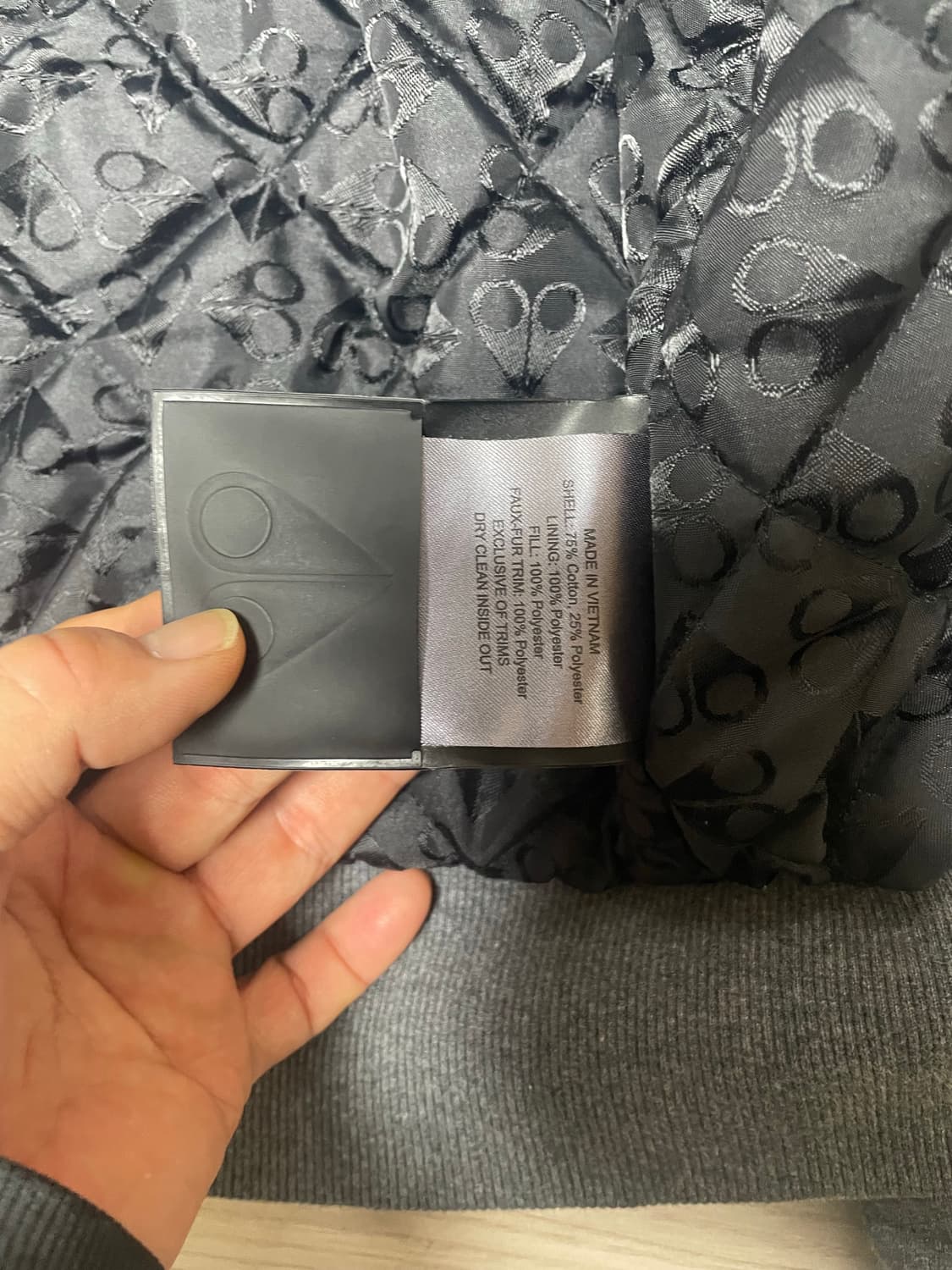 정품 한글택 무스너클 버니스웨터 여성M 상품이미지3