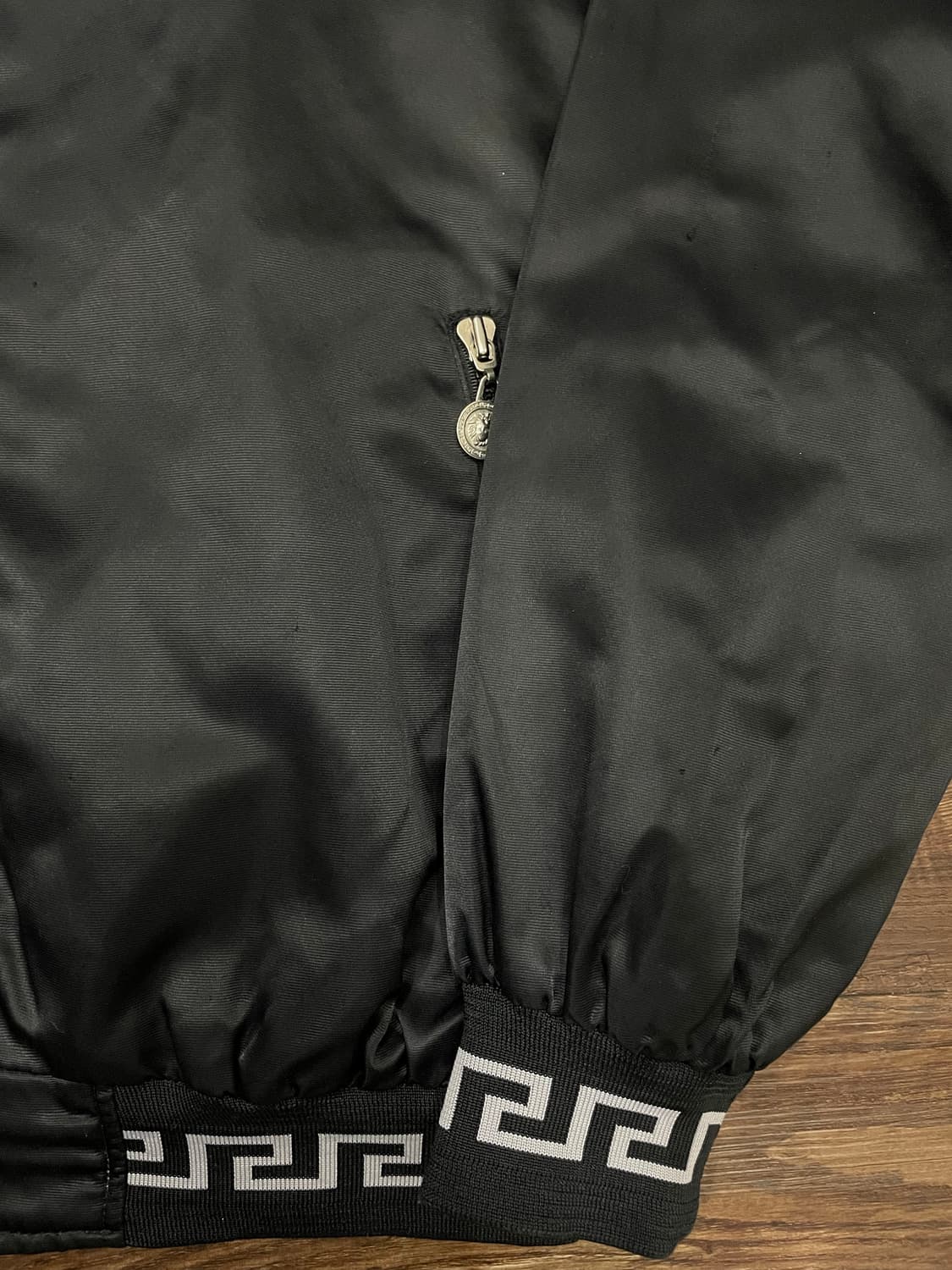 베르사체 진스 꾸뛰르 메두사 헤드 바시티 봄버 자켓 블랙 상품이미지5