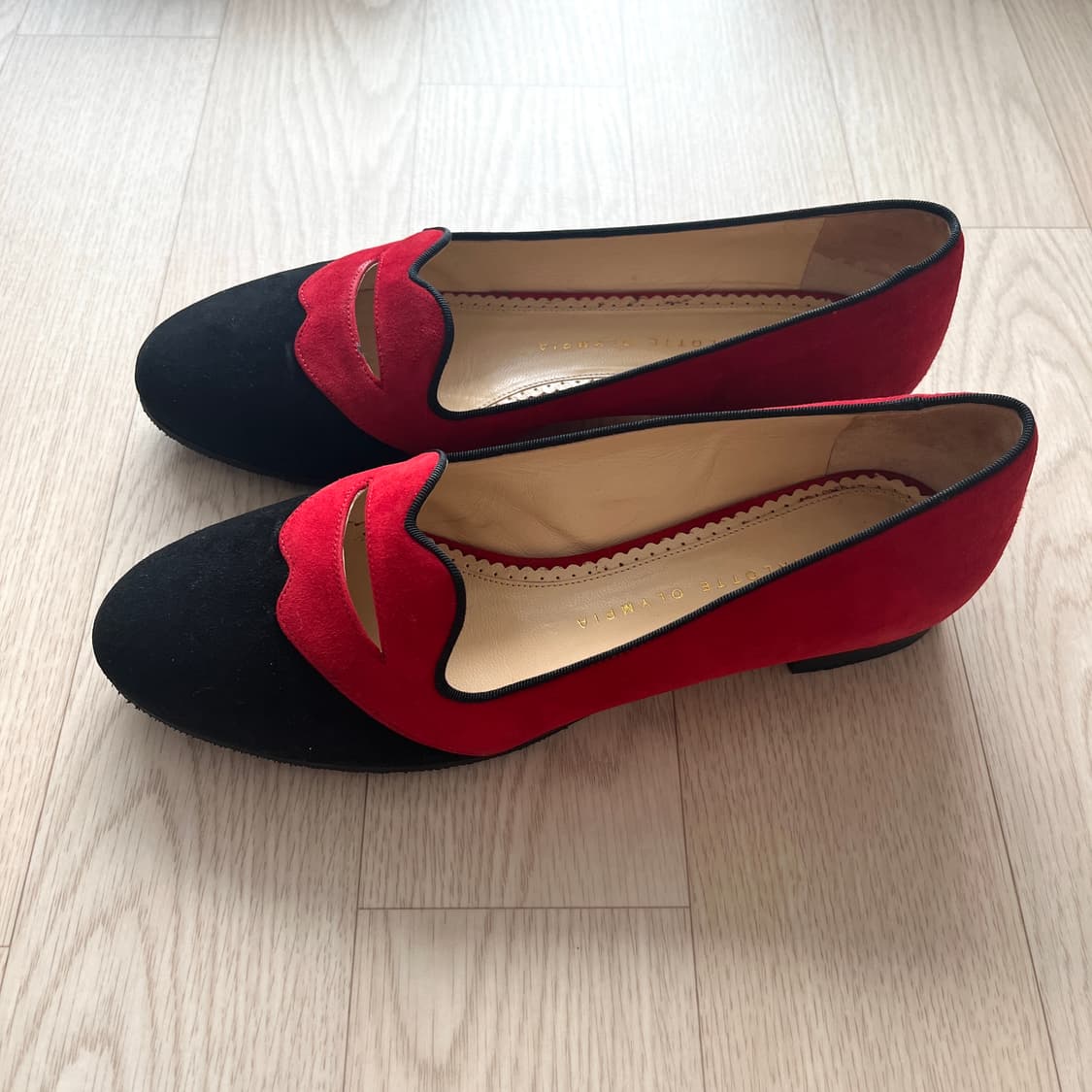 샬롯 올림피아 플랫슈즈 상품이미지2