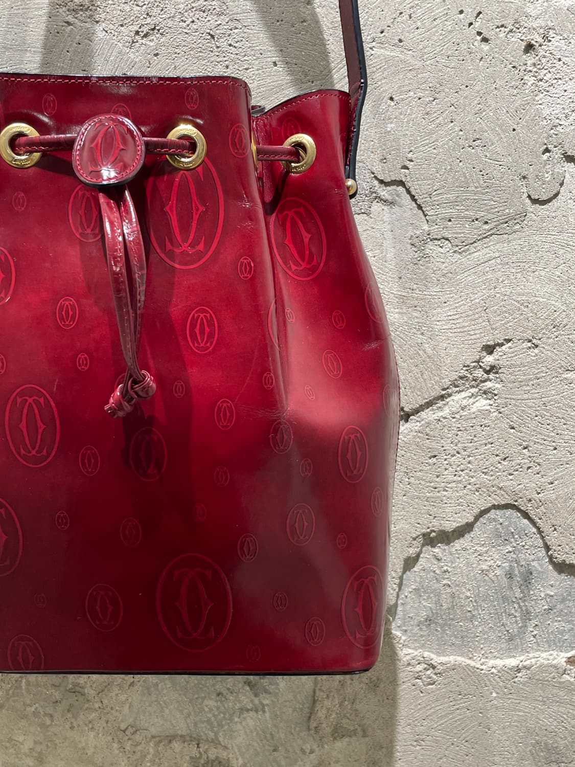 까르띠에 레드 보르도 버킷 숄더백 상품이미지7