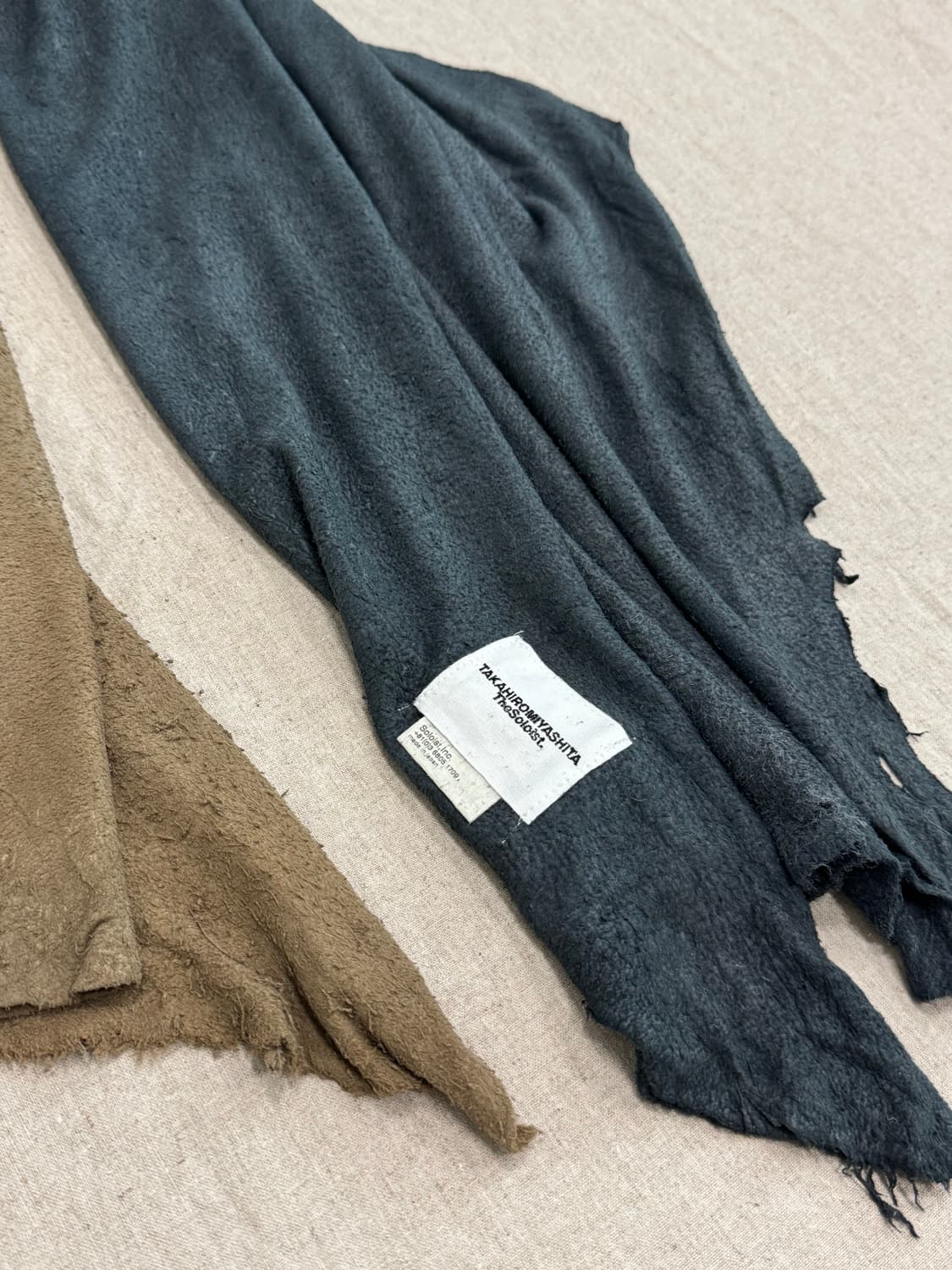 솔로이스트 17aw 디어스킨 머플러 상품이미지6