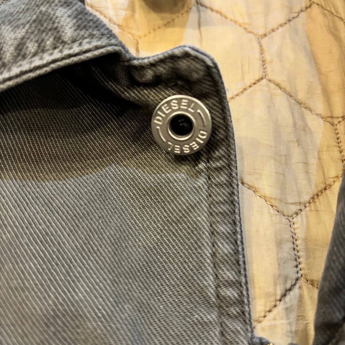 디젤 누빔 멀티포켓 자켓 라이트그레이 XL 상품이미지5