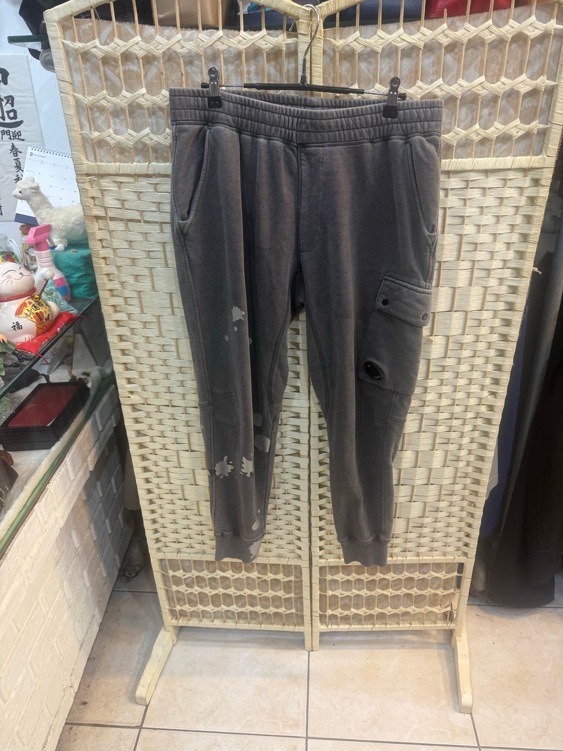 34 정품 cp컴퍼니 프린팅 렌즈조거팬츠 팝니다 상품이미지1