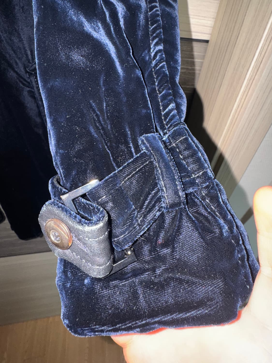 조르지오 아르마니 블랙라벨 벨벳후드 실사이즈 100 상품이미지5