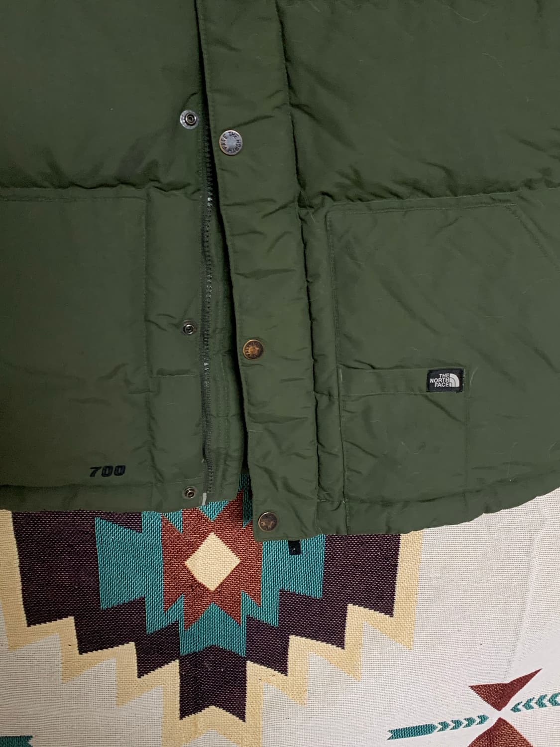 노스페이스 패딩 베스트 카키 상품이미지3