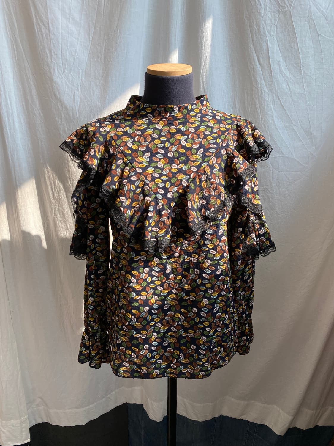 패턴 디테일 블라우스(M) 상품이미지2