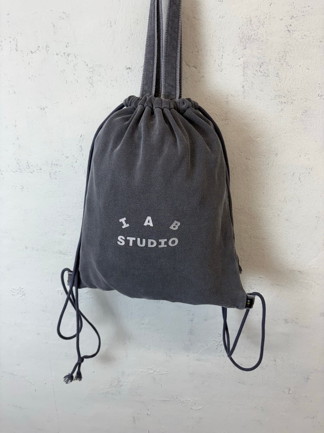 IAB STUDIO 아이앱스튜디오 피그먼트 짐색 상품이미지3