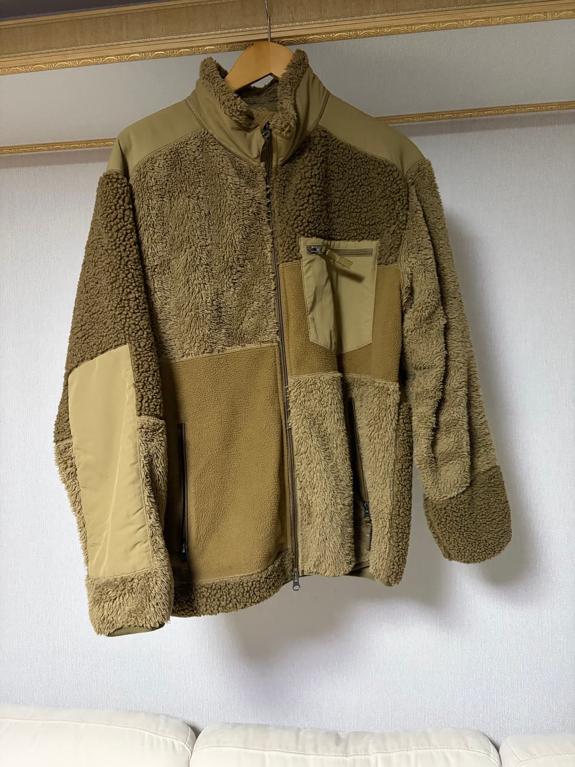 [L] 유니클로X엔지니어가먼츠 후리스 브라운 상품이미지1