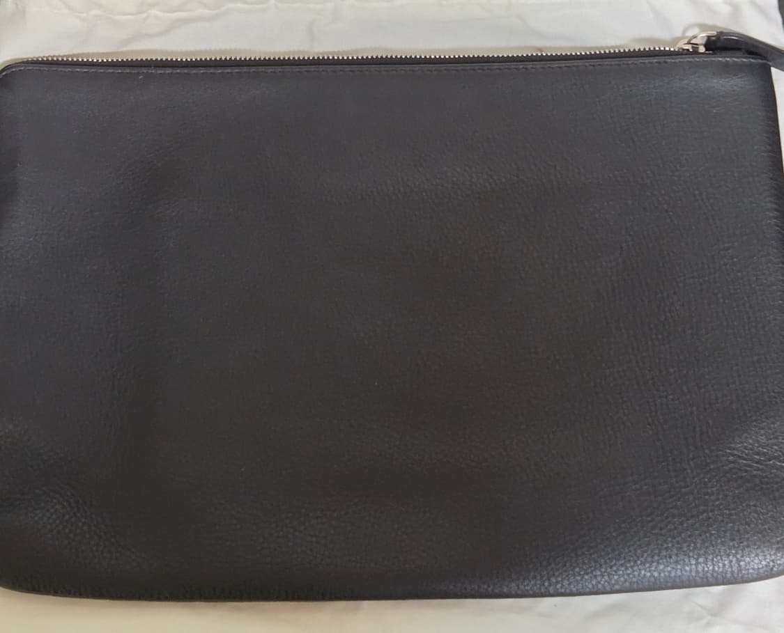 [정품] 발렌시아가 에브리데이 이니셜 로고 클러치 블랙 OS 상품이미지2