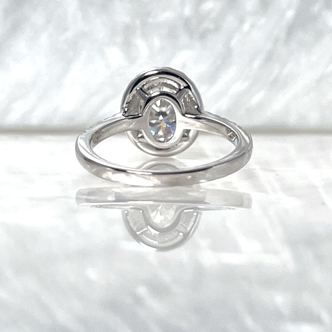 *새상품* 모이사나이트 오벌 컷 파베 헤일로 은반지 상품이미지5