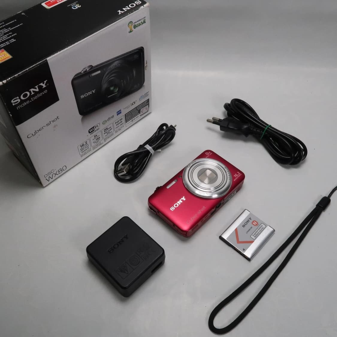 소니 DSC-WX80 레드
/ Sony DSC-WX80 RED 입고 상품이미지3