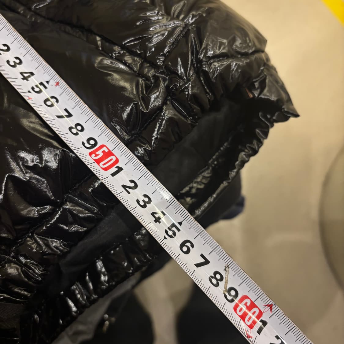 빈티지 유광 크롭 패딩 상품이미지5