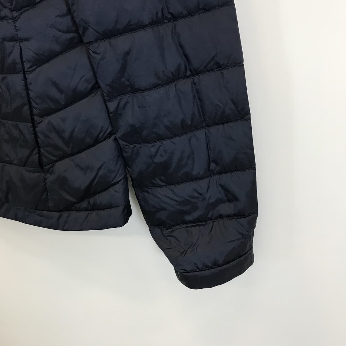 유니클로 울트라라이트다운 경량패딩 [여성L] 상품이미지3