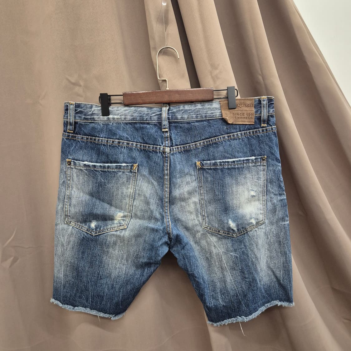 디스퀘어드2 멀티패치 반바지 50 상품이미지3