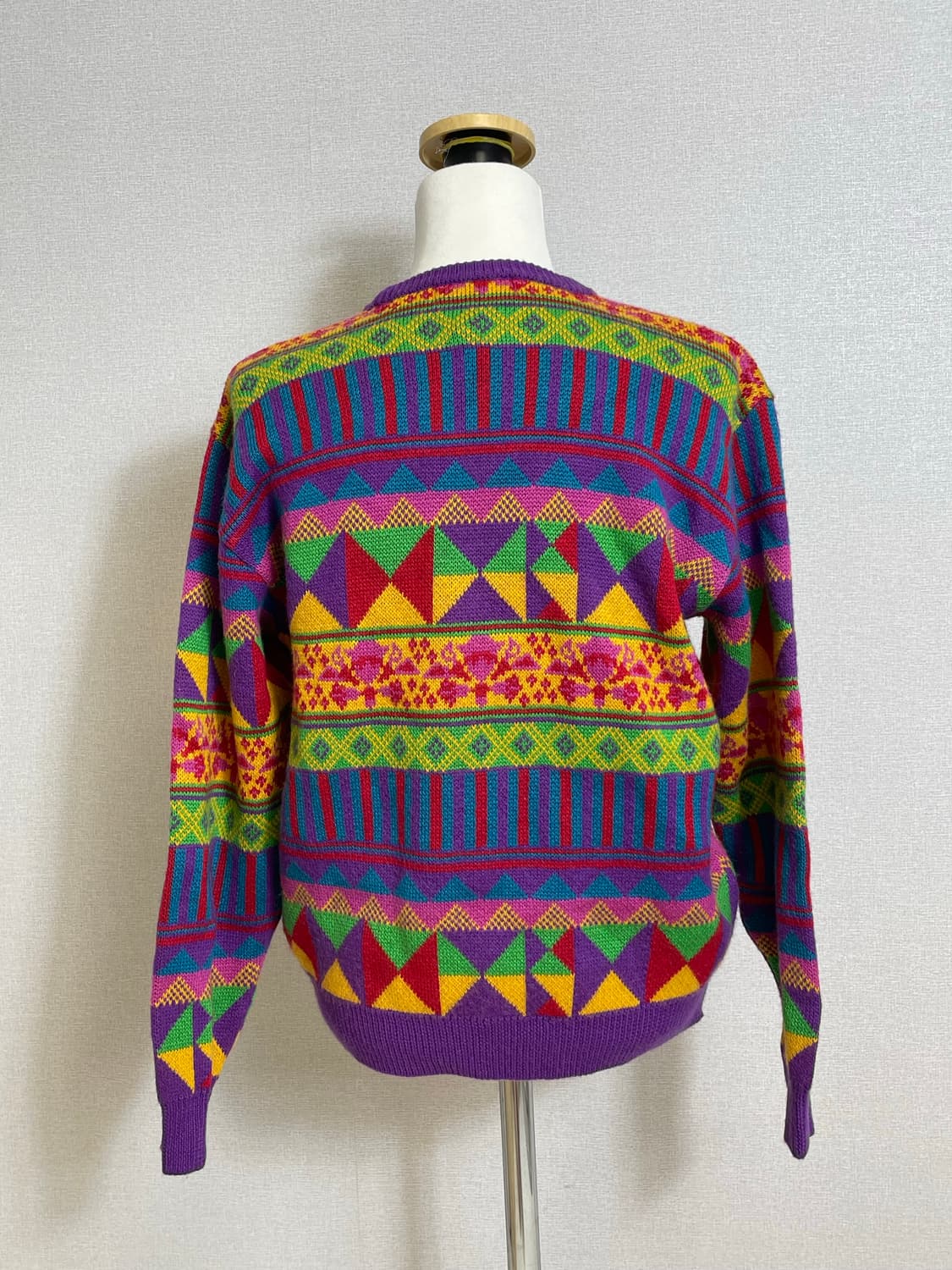 📍입생로랑 스웻 상품이미지5