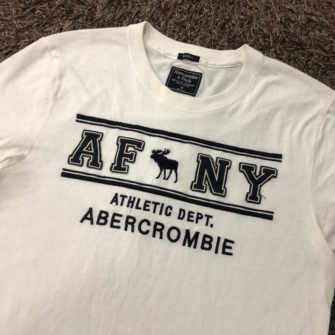 M 아베크롬비 화이트 로고 반팔 티셔츠 상품이미지2