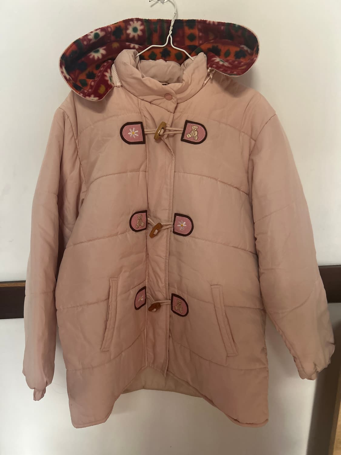 곰돌이 떡볶이 패딩 상품이미지1