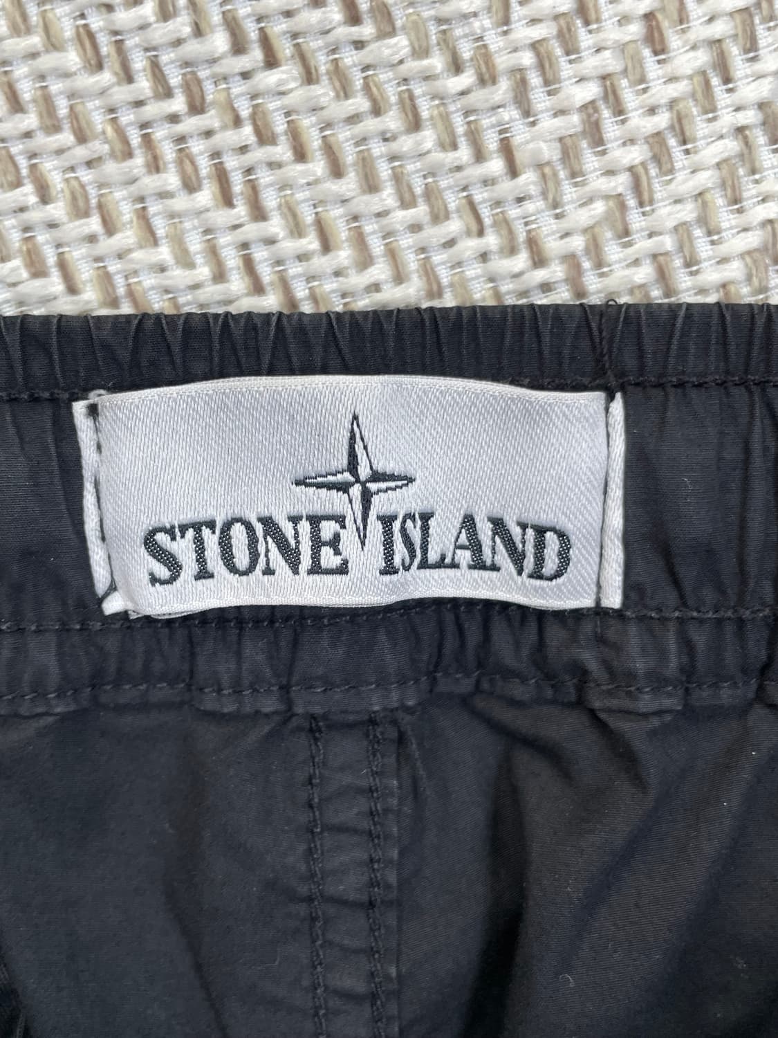 스톤아일랜드 블랙 카고 조거 팬츠 (31) 상품이미지3