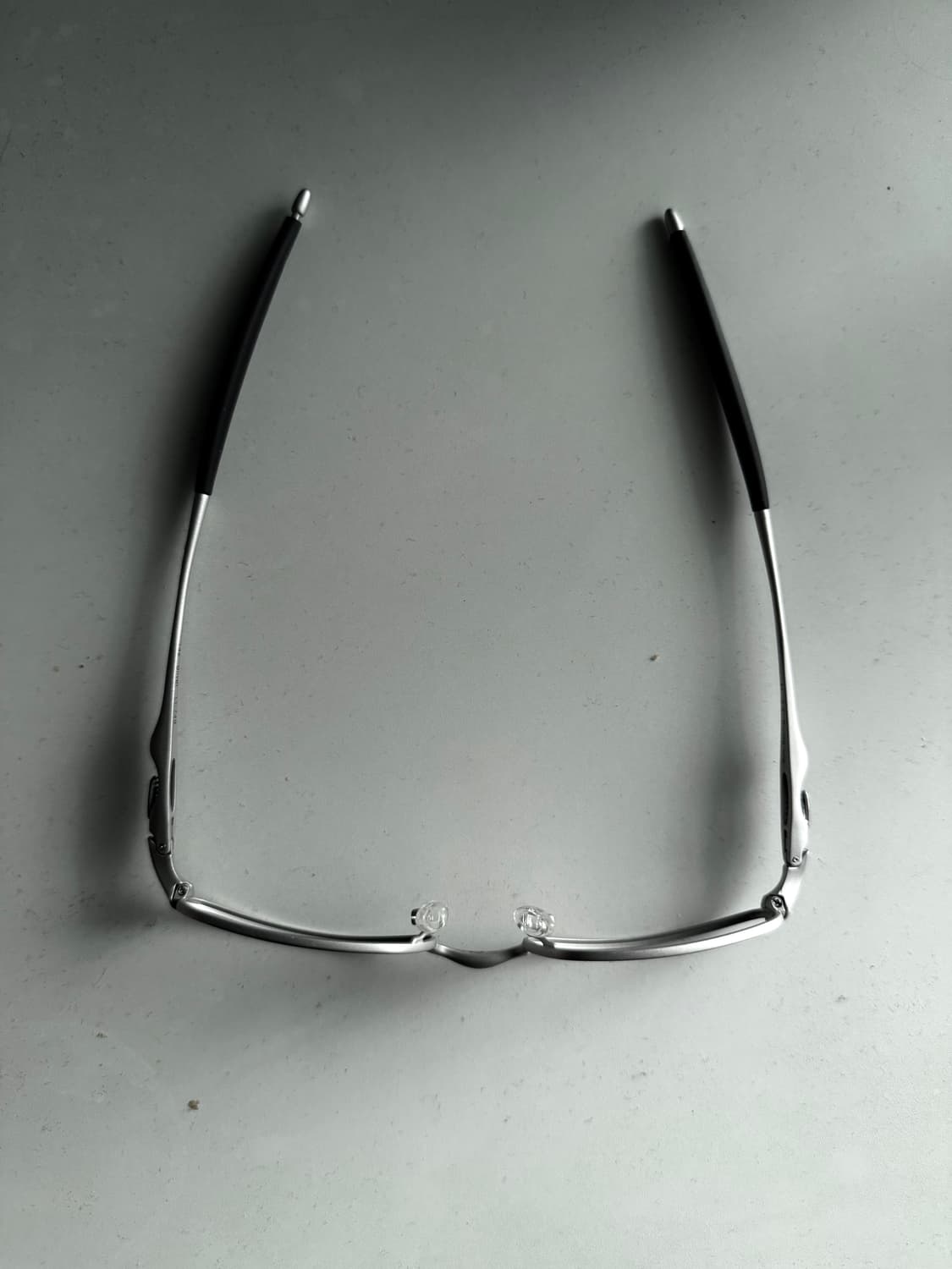 오클리 박스스프링 2.0 실버 새상품 상품이미지2