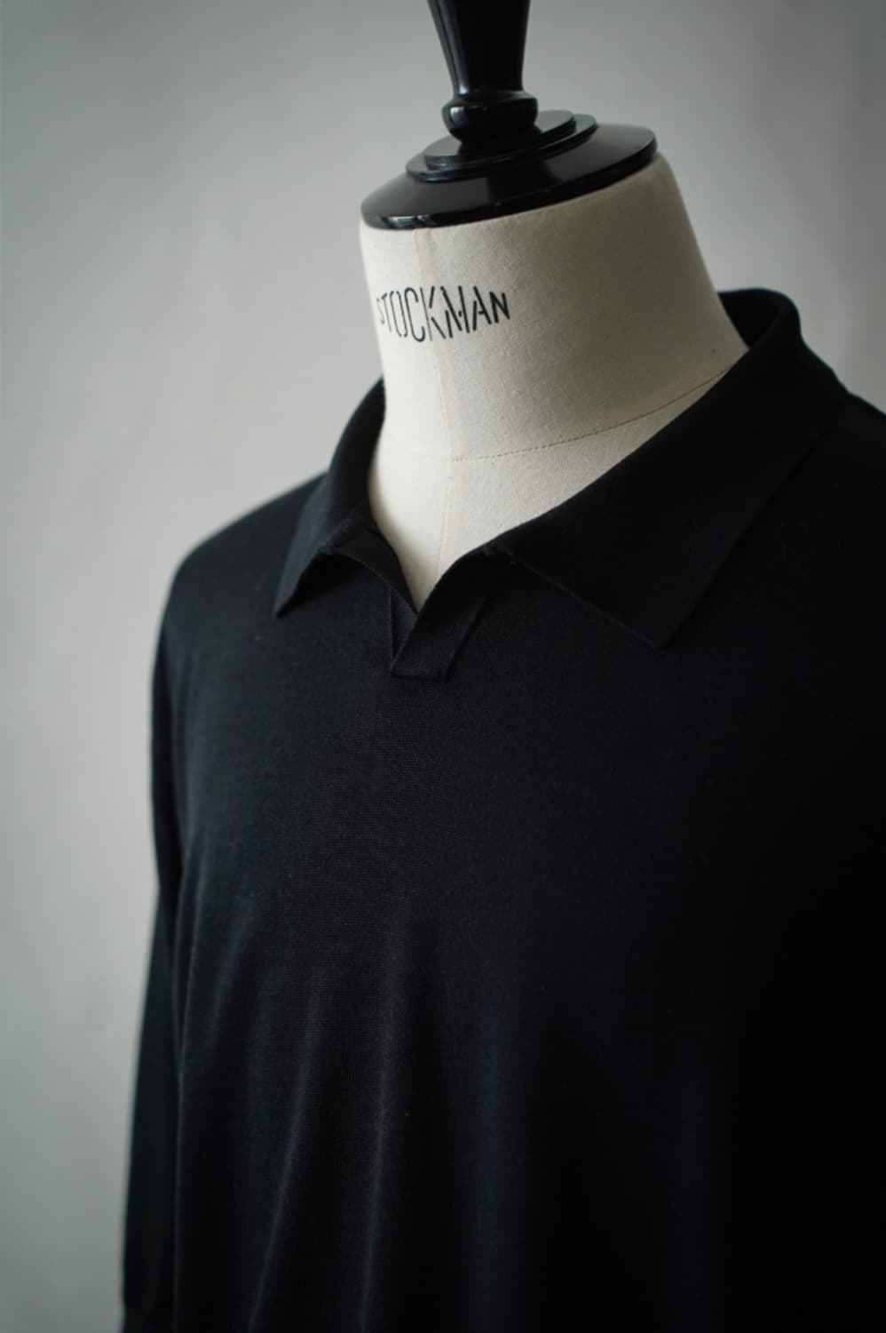 (1)HERILL SILK POLO 반팔티 블랙 상품이미지2