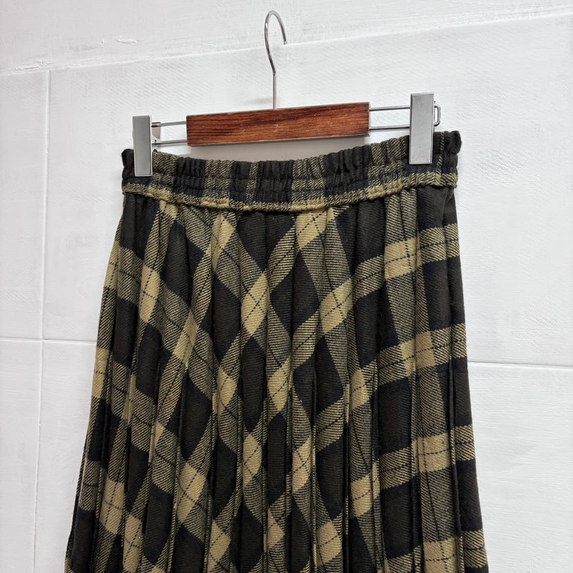 울 체크 플리츠 주름 언발 롱 밴딩 스커트 (JPN) 상품이미지2