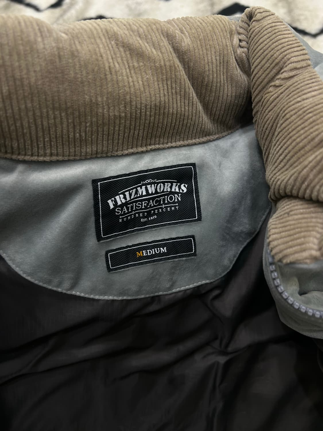 [M]프리즘웍스 벨벳 구스 다운패딩/라이트그레이 상품이미지5