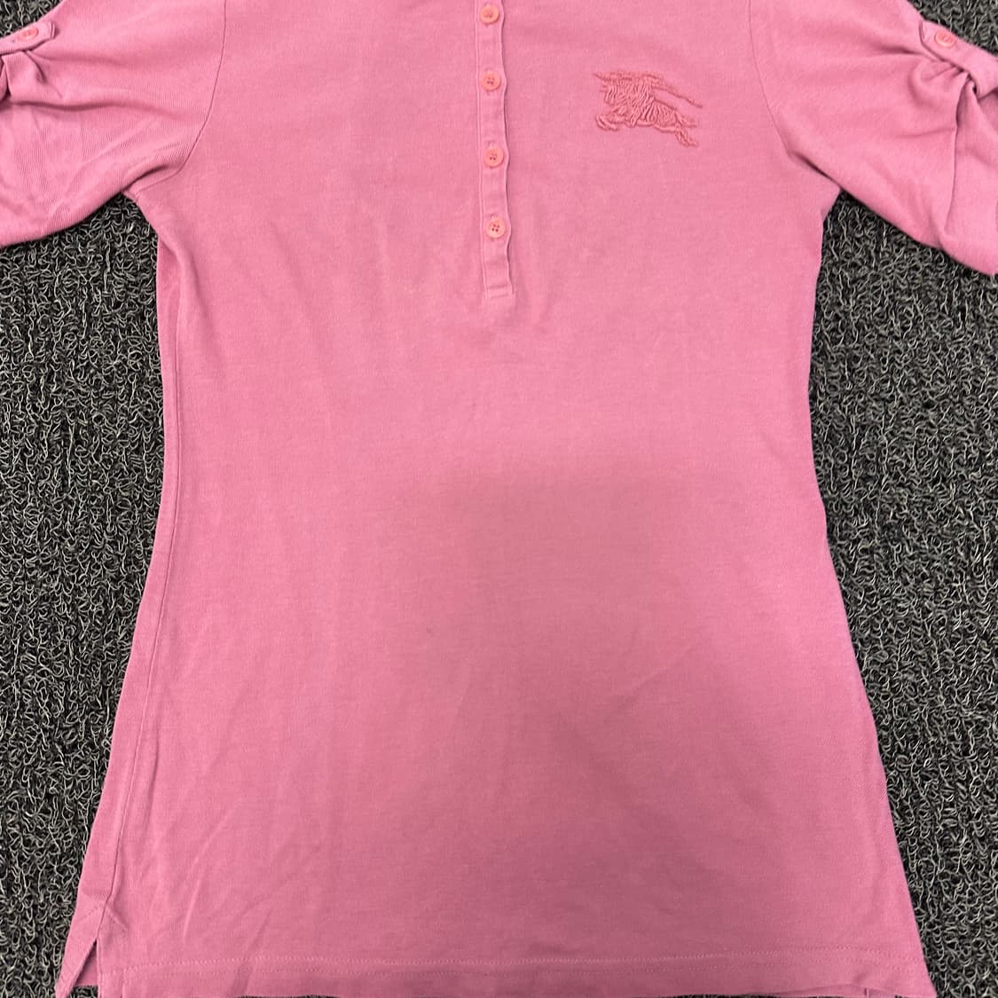 버버리 브릿 여성 빅로고 카라티 반팔티셔츠 핑크 XS 상품이미지4