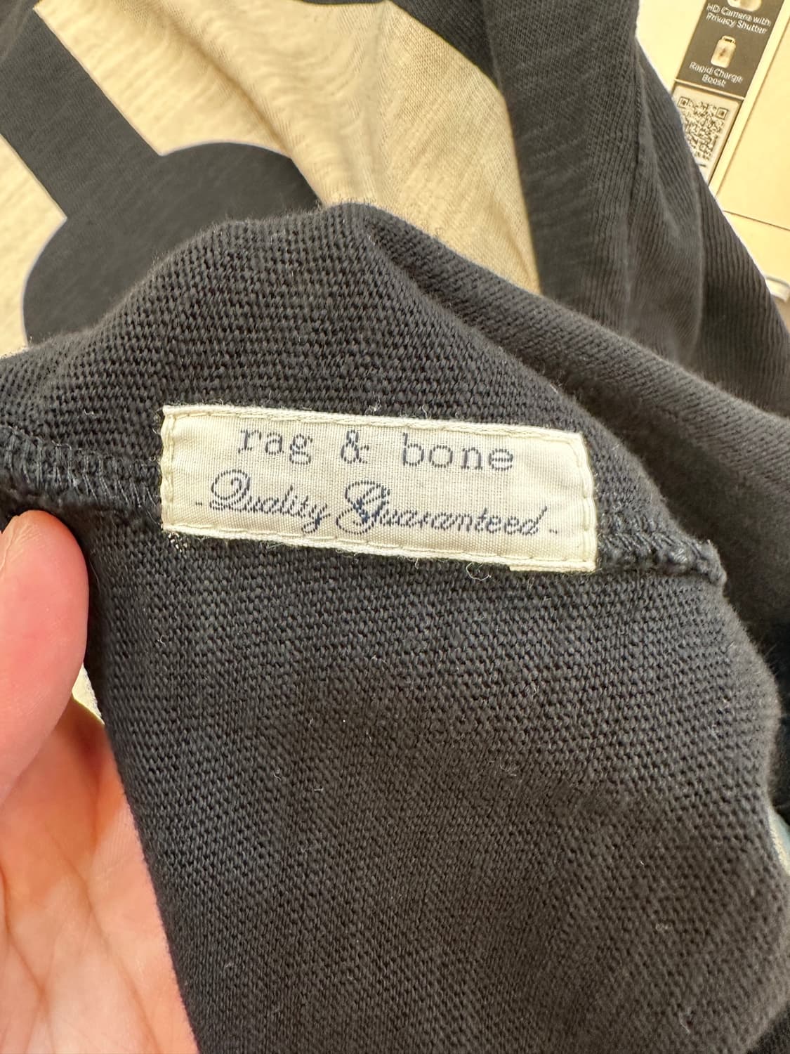 rag & bone 얇은 블랙 반팔티 상품이미지4