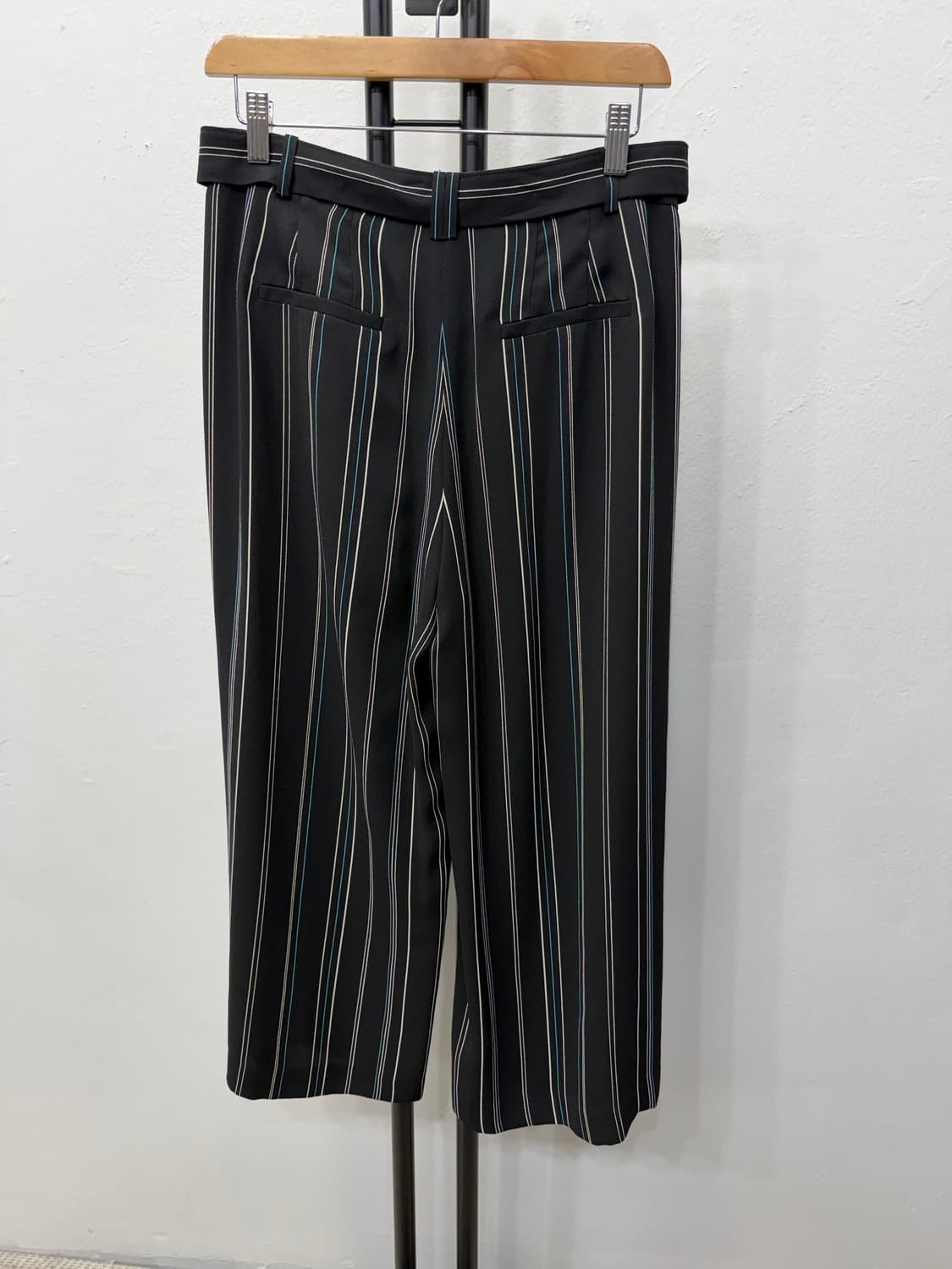 새제품) 잇미샤 스트라이프 블랙 슬랙스 와이드팬츠 76(28) 상품이미지5
