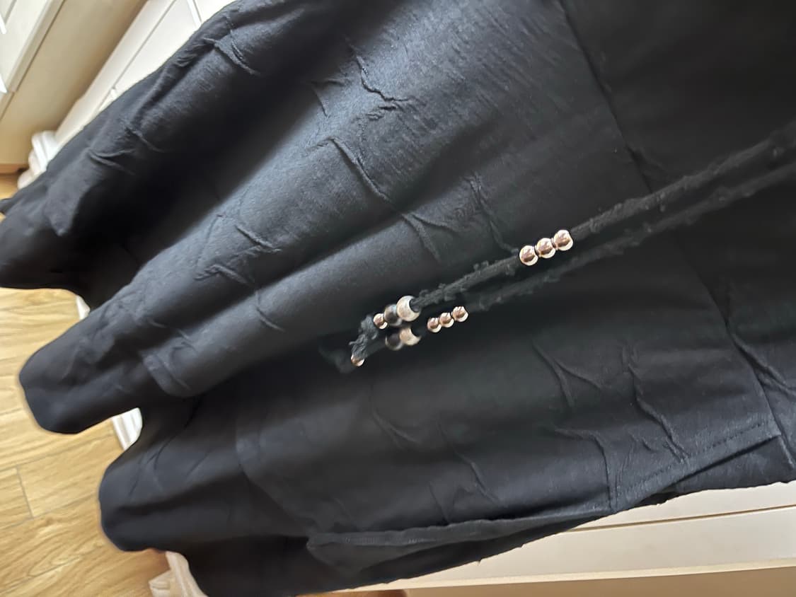 허그유어스킨 스타 플레어드 미디 스커트 블랙 치마 허유스 상품이미지4